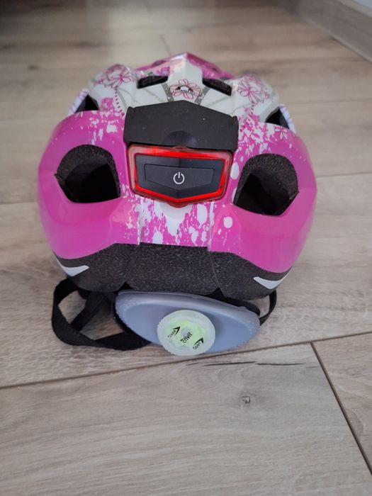 Vând cască de bicicletă pentru copii