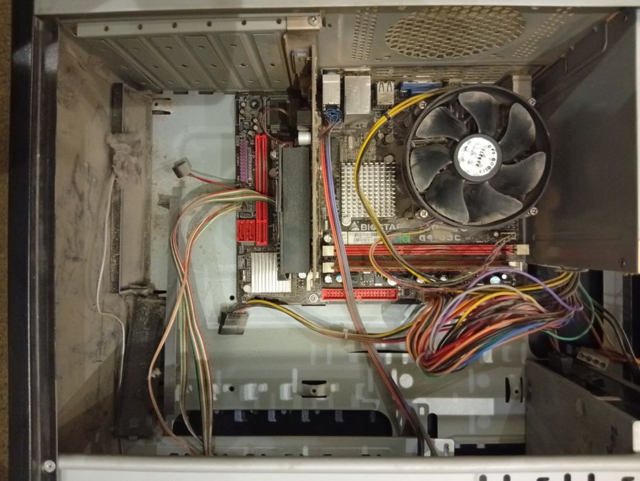 Kompyuter Prossesor sotiladi rabochiy