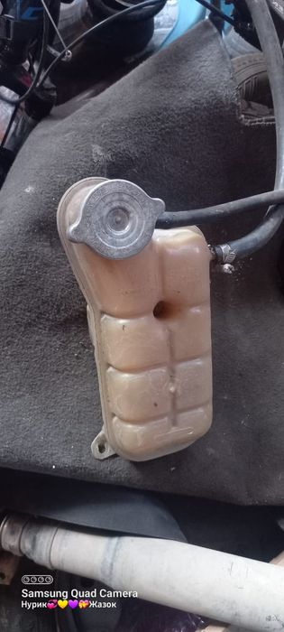 Продам запчастый Мерседес 124.