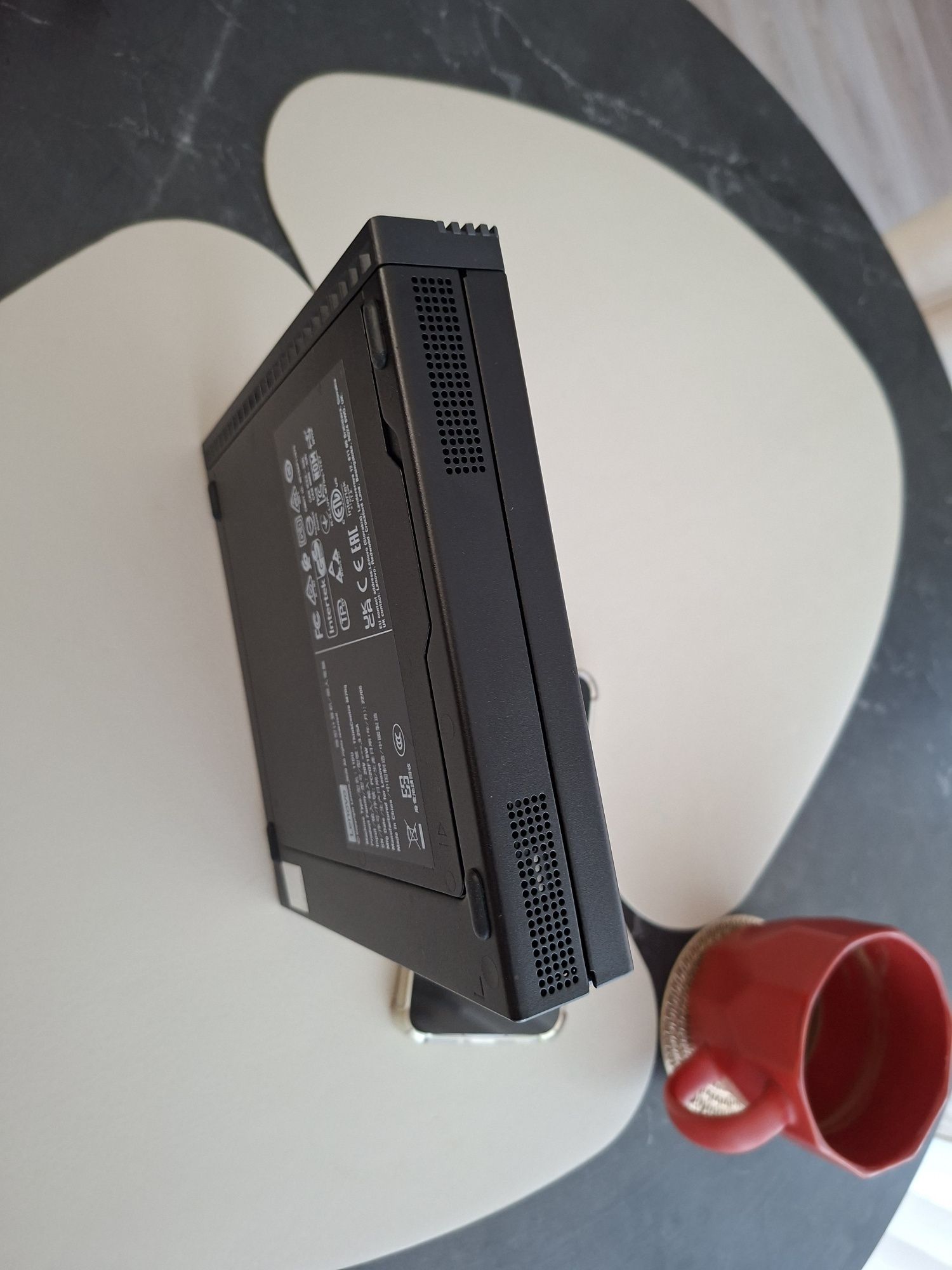 Nou! ThinkCentre M70q i5 10500T, RAM 16, SSD 512
