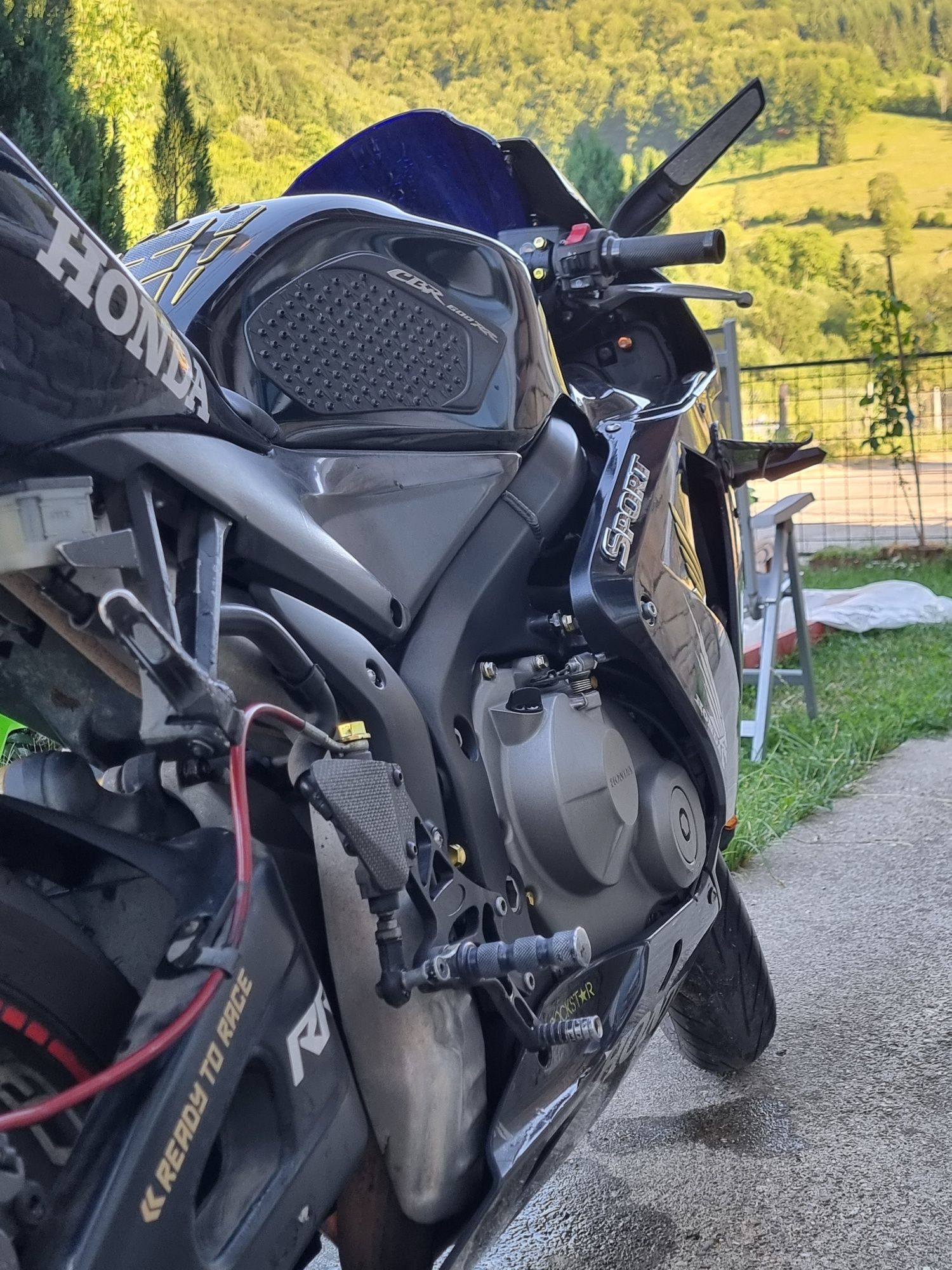 Vând motocicleta Honda CBR 600 RR. 2005  Întreținută, gata de drum