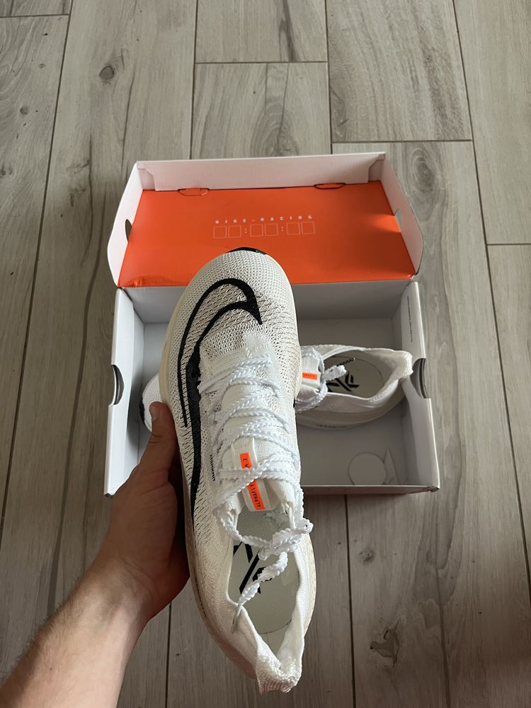 Спортни обувки карбонови Nike Alpha Fly 2