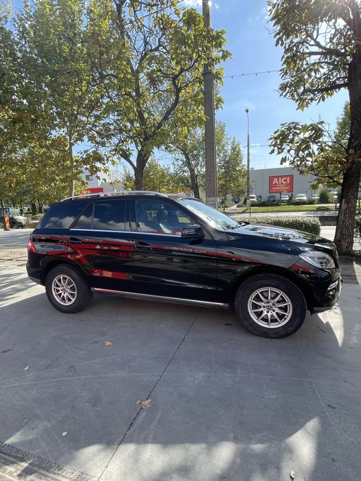 Mercedes-Benz ML350 BLUETEC 4MATIC