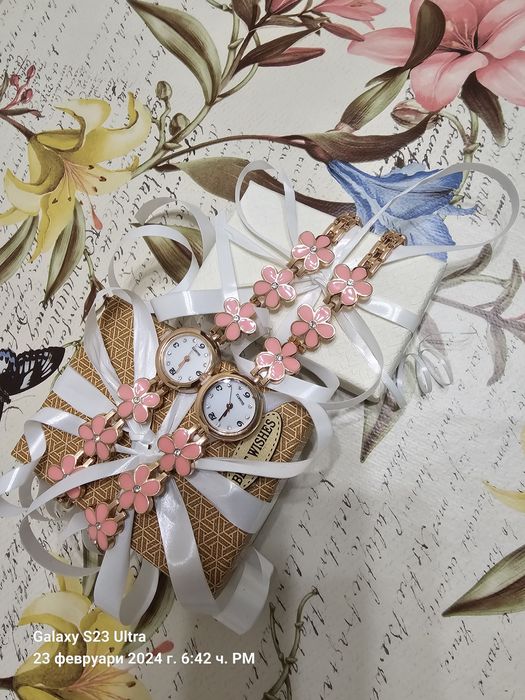 Гривна Тип Часовник / Дамски