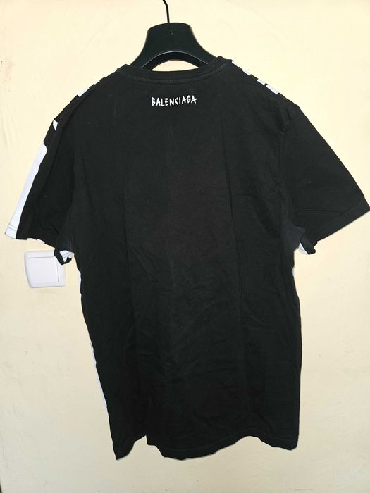 Тениска Balenciaga