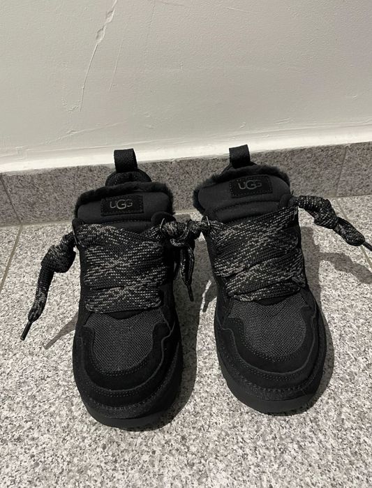 UGG lowmel negri [marimi: 37, 38, 39]