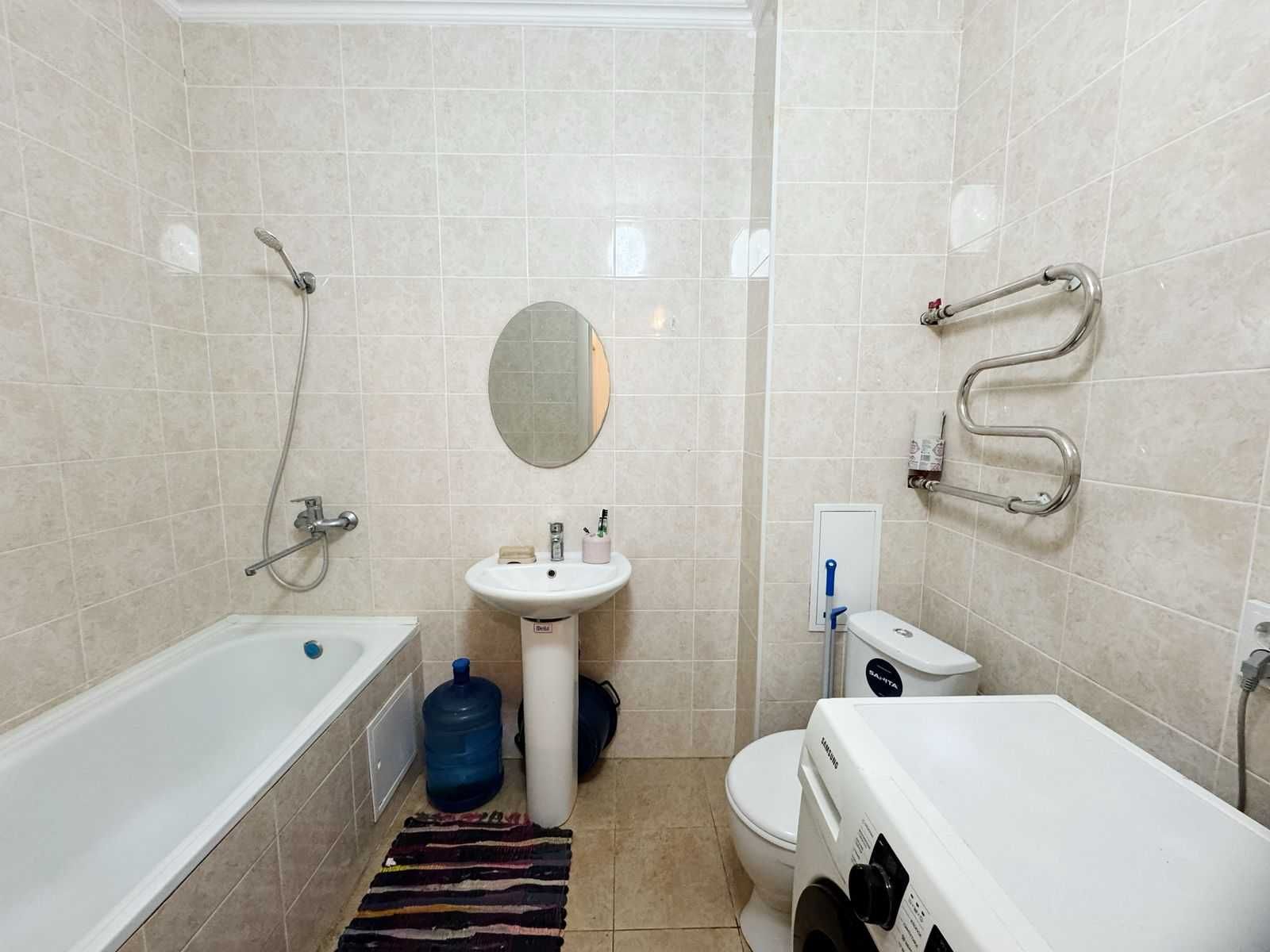 1-комн 40кв, 1/7эт,паркинг,р-н Хазрет султан, помощь в ипотеке