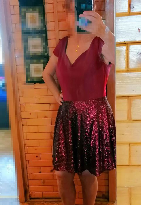 Rochiță minunată de ocazii