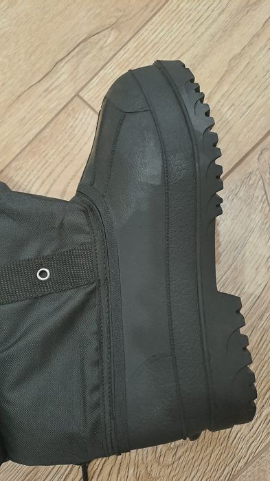 Продам зимние валенки