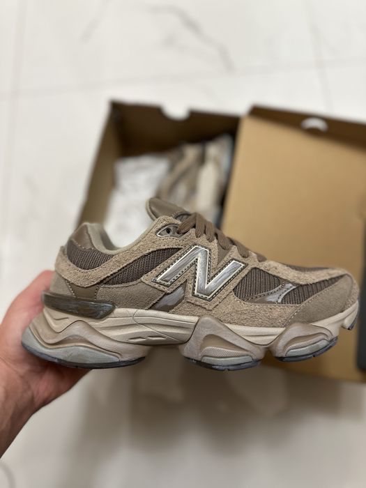 New Balance 9060 "Mushroom Brown"
