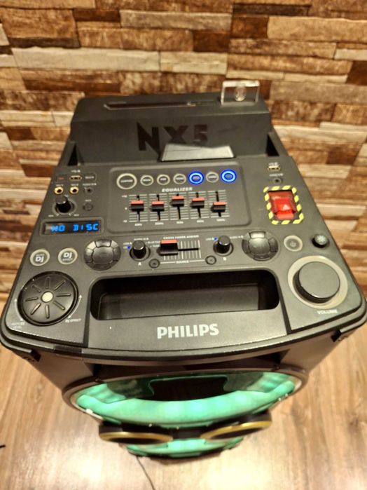 Колона Philips NX5