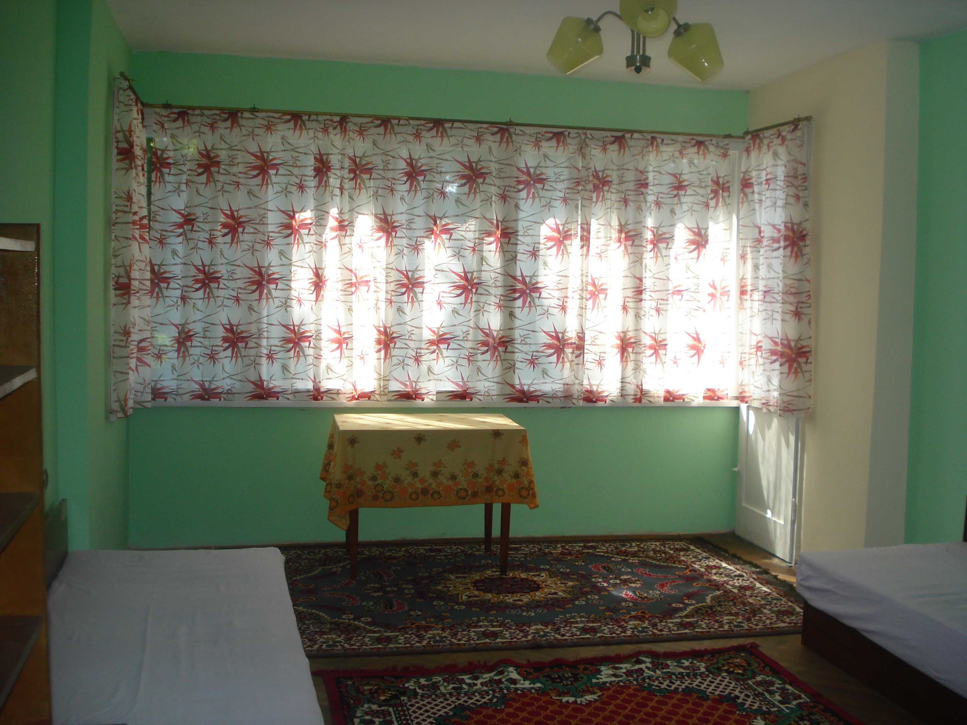 Апартамент  4 стаи в центъра на гр.Свищов