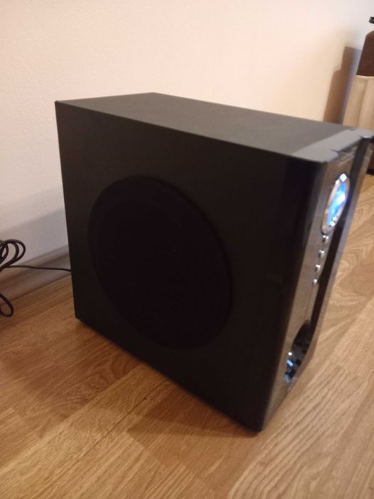 Subwoofer Activ -Auna  YC-5.1 Cinema -WG /100 W