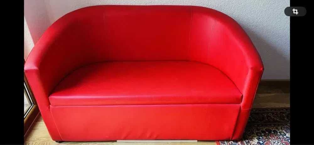 Coltar+fotoliu,Canapea fixa,Pat cu sertare si Noptiere.