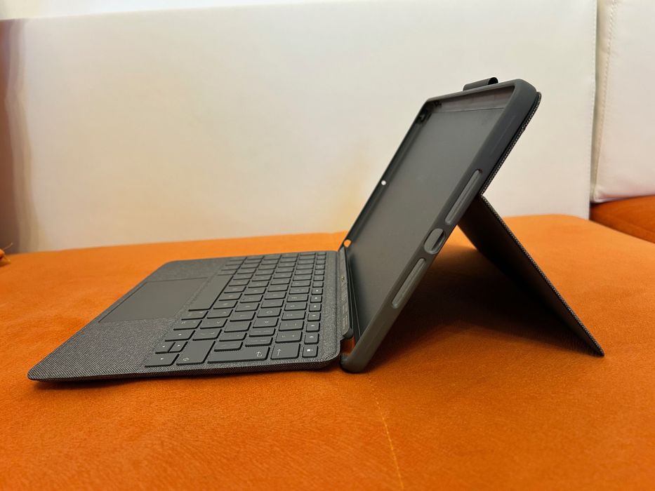 Husa Logitech Combo Touch - iPad 7,8,9, Grafit
