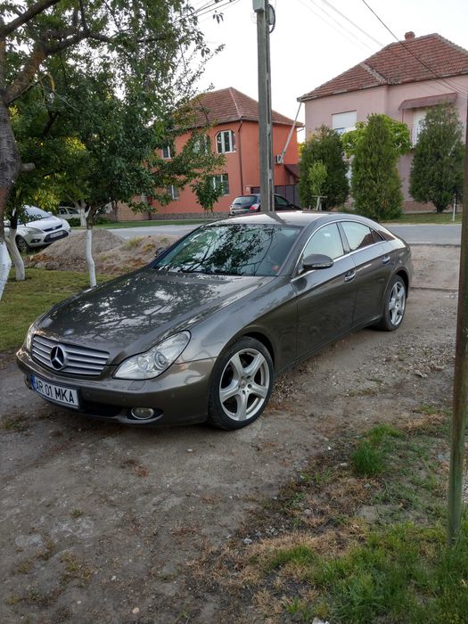 Vand Mercedes Benz CLS 320