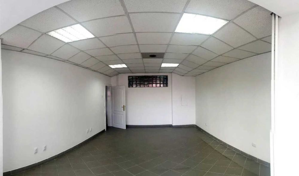 Vand/inchiriez spatiu comercial zona ultracentrala Rm.Valcea