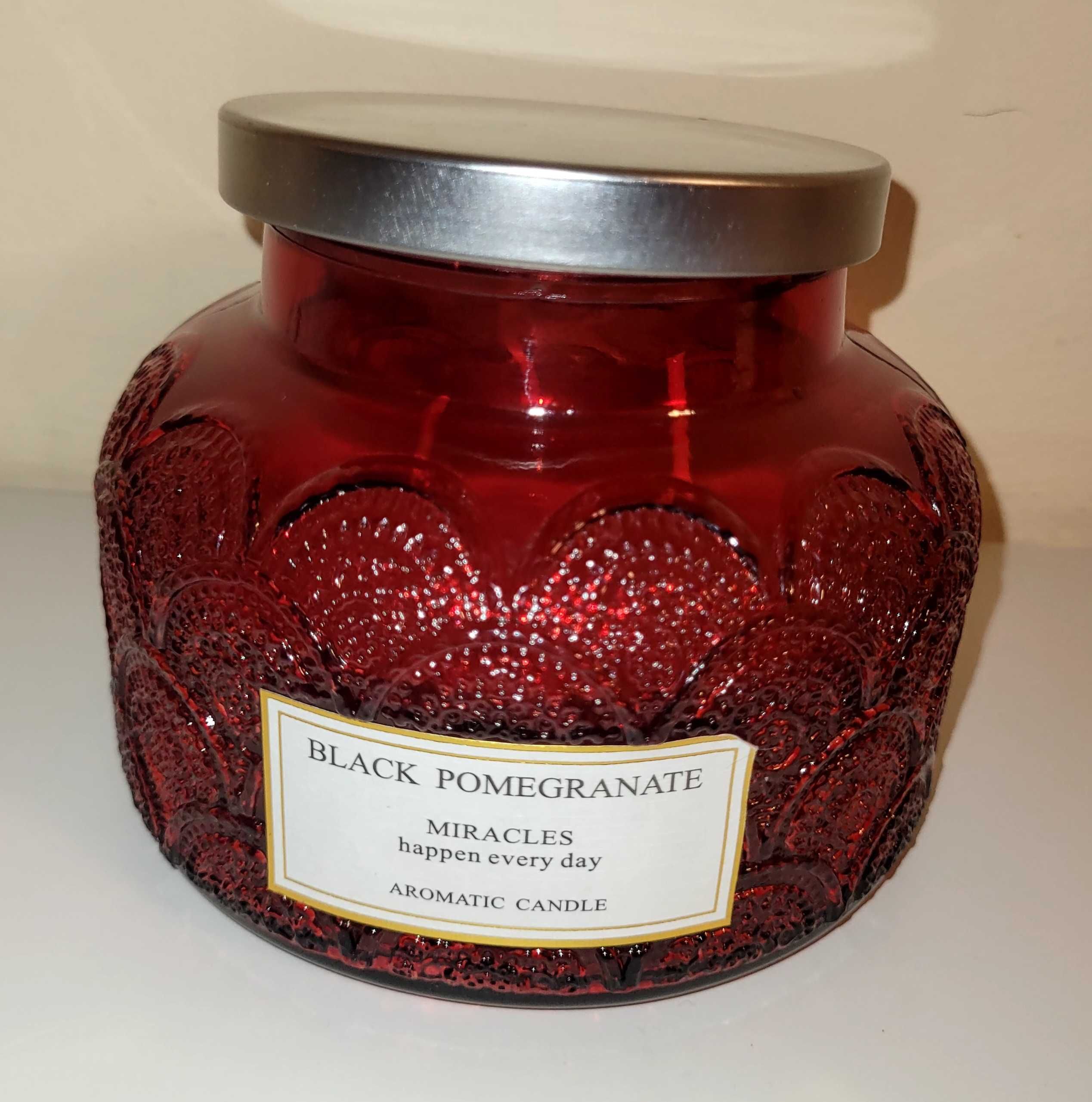 Lumanare decorativa Black Pomegranate Aromatic candle