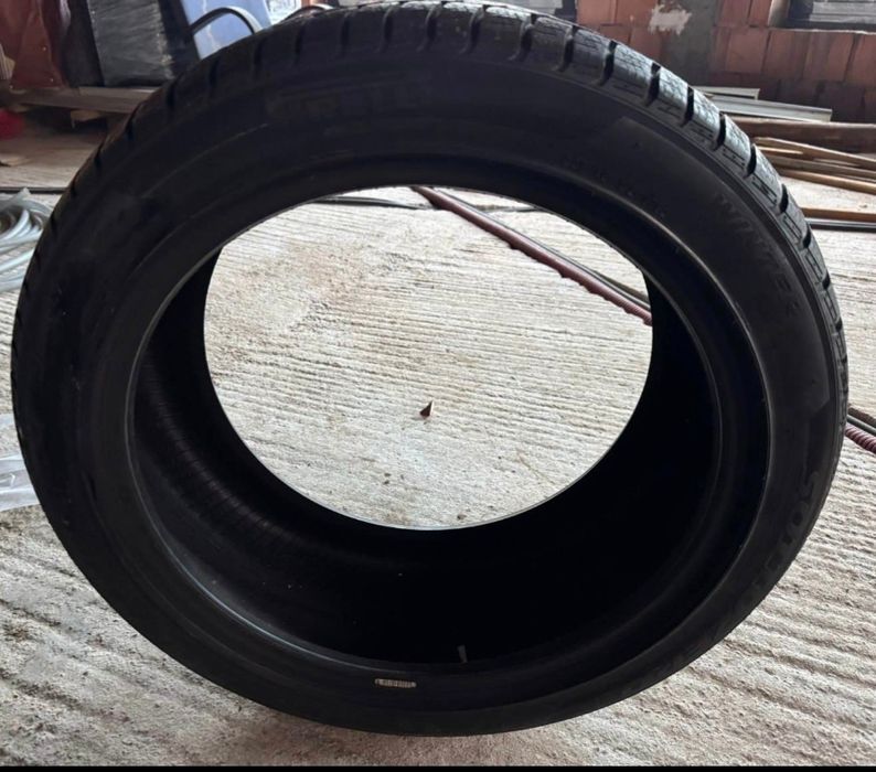 Anvelope Pirelli
