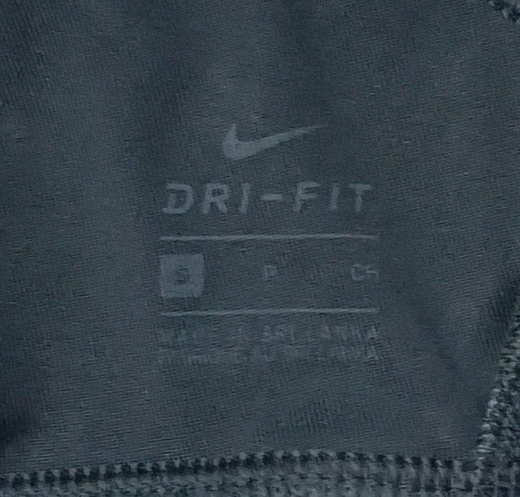 Nike DRI-FIT Indy Bra оригинално бюстие S Найк спорт фитнес тренировки