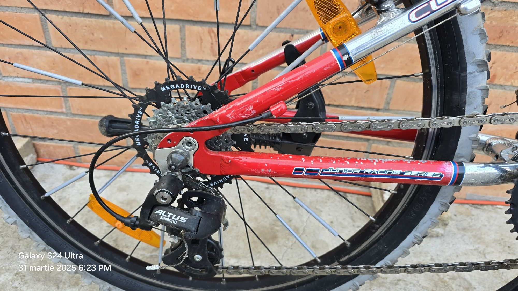 Vând bicicleta copii