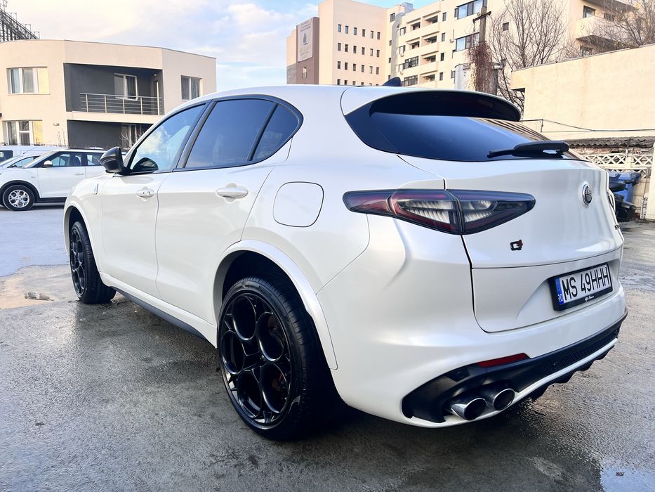 Alfa Romeo Quadrifoglio 2021 avariat.