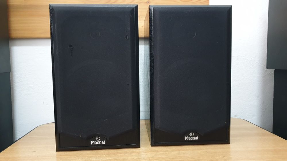 Boxe Magnat, Hitachi