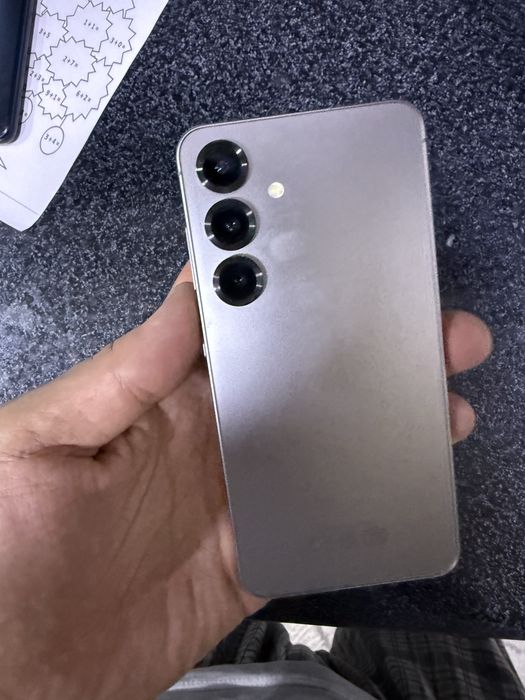 samsung s25 pamit 8.128g holati ideal oqip tel qlila faqat