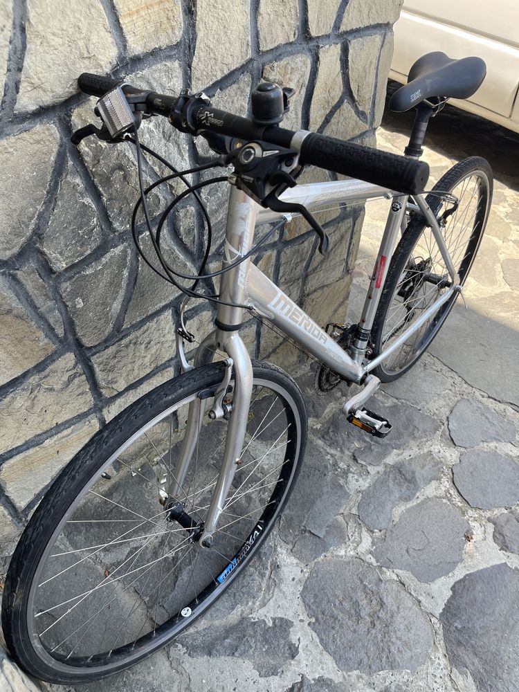 Bicicleta Merida roti 28” cadru aluminiu