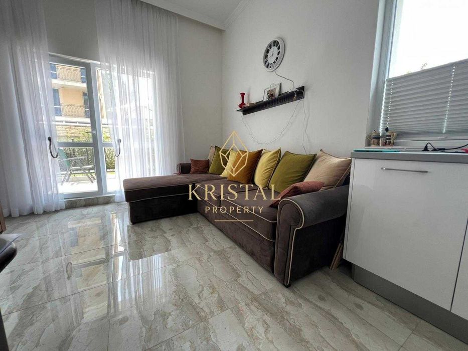 Продава се Двустаен апартамент в к.к. Слънчев бряг - 67 кв.м за 1583 €/кв.м - Снимка #4