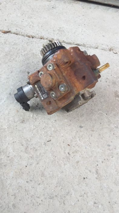 Pompa Inalta Nissan Qashqai 2.0 DCI cod 8200690744 an 2007 - 2015