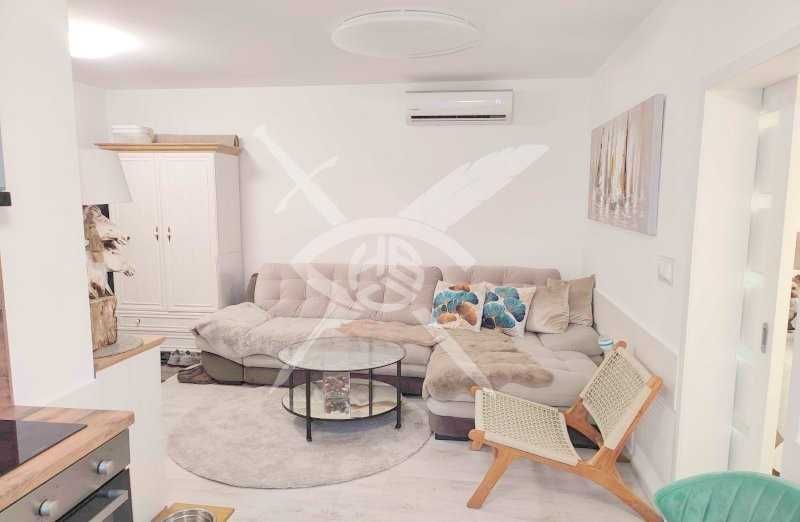 Продава се Двустаен апартамент в Поморие - 48 кв.м за 1750 €/кв.м - Снимка #2