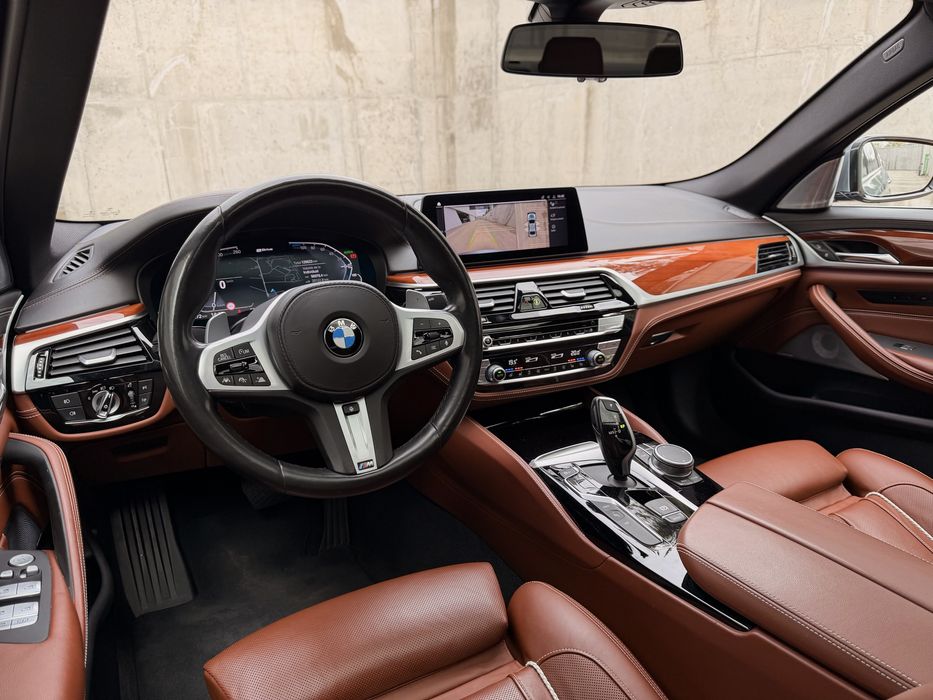 BMW 530 E Plug-in Hybrid/ Individual/ Bowers & Wilkins/ Soft Close