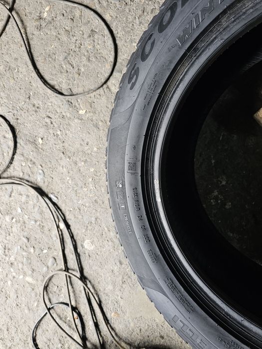 2 anvelope iarna 265 50 19 Pirelli Scorpion Runflat