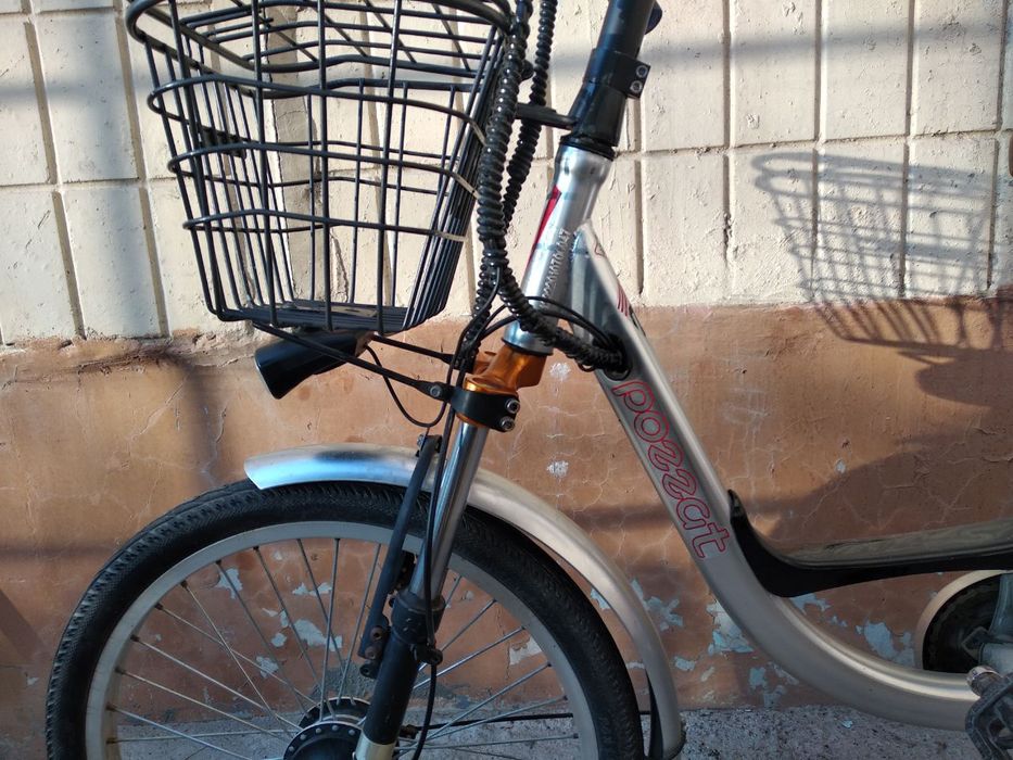 Velik skuter. Skuter velik