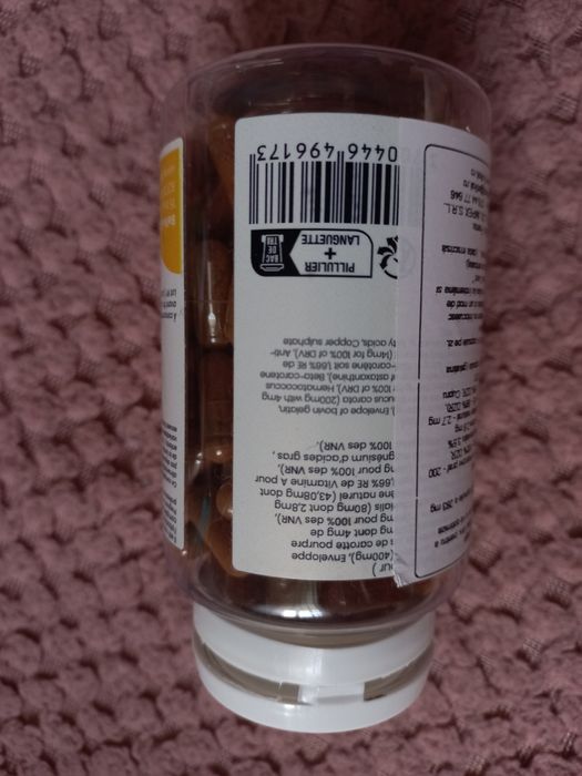 Supliment alimentar autobronzant