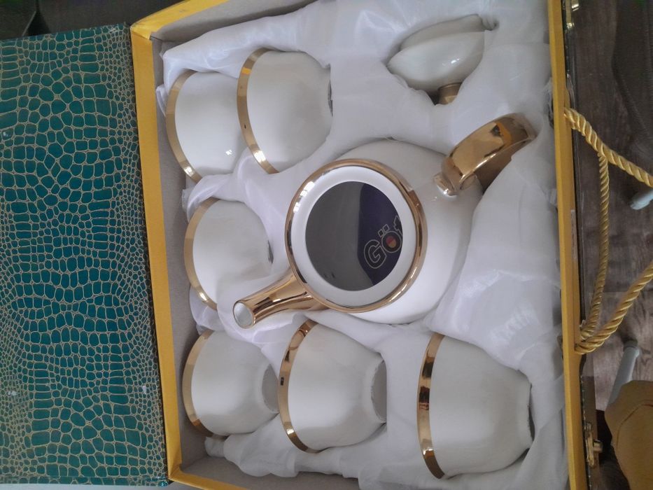 Сервиз чайный,холодница