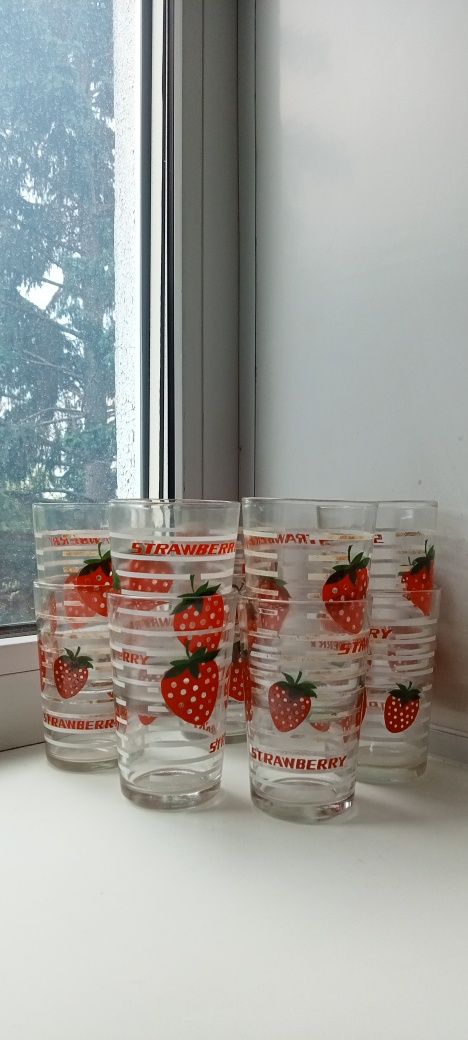 Продам стаканы 10 штук