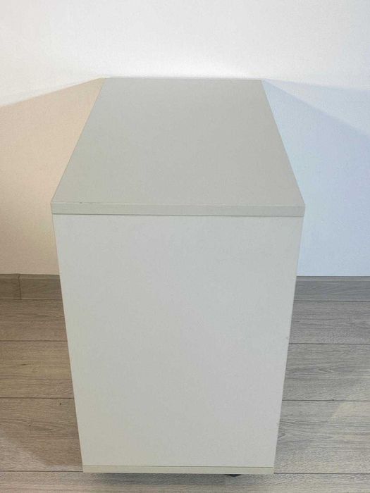 93 buc. Rollbox cu 4 Sertare 33X60 cm; Mic Dulap Birou Cub; Noptieră