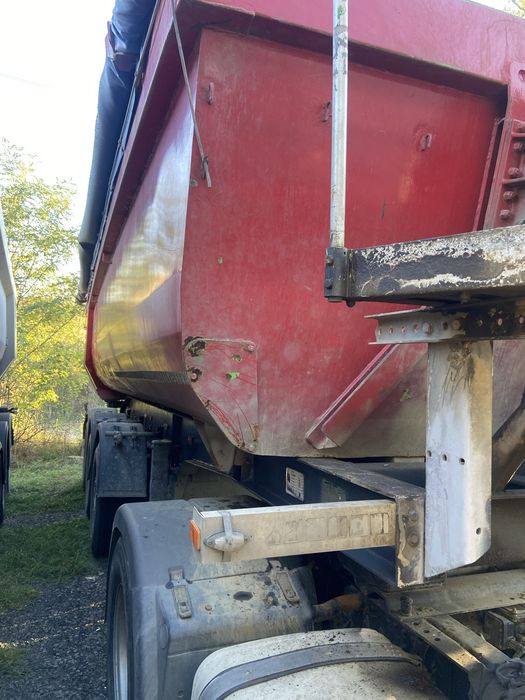 Vand cap tractor si semiremorca