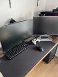 Setup complet, de la calculator până la monitor