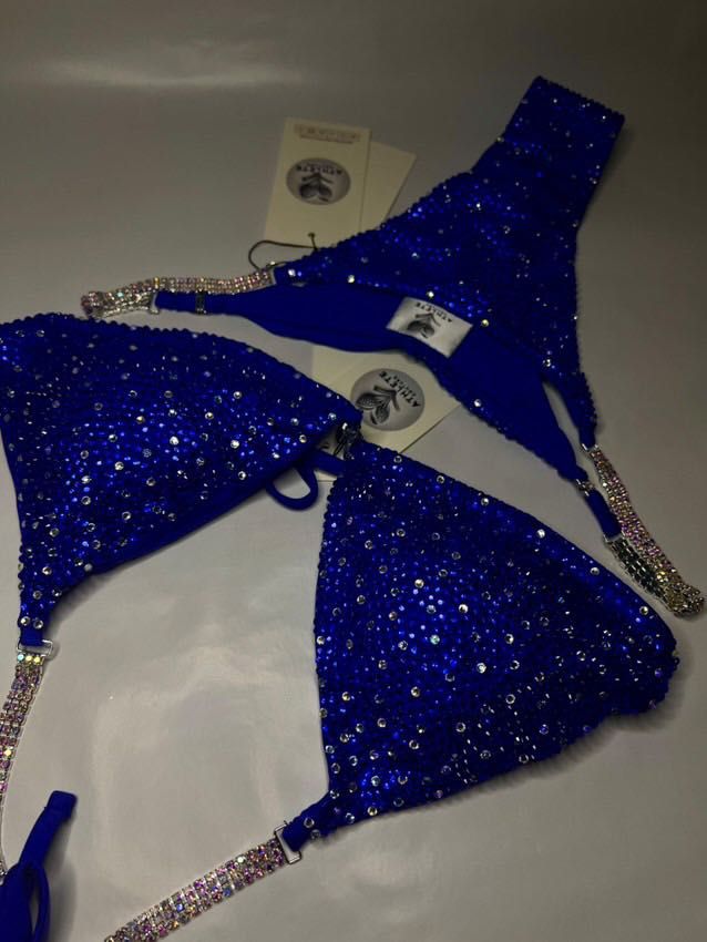Costum bikini fitness
