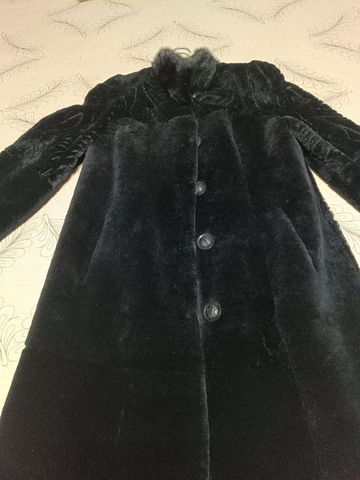 Продам шубу мутон-норка