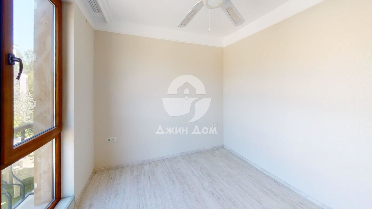 Тристаен апартамент в луксозния к-с Хармони Суитс 9, к.к. Слънчев бряг