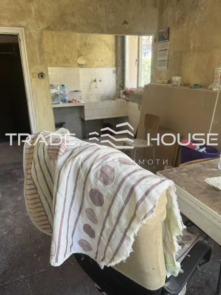 Продава се Къща в Пловдив, Център - 110 кв.м за 1328 €/кв.м - Снимка #6
