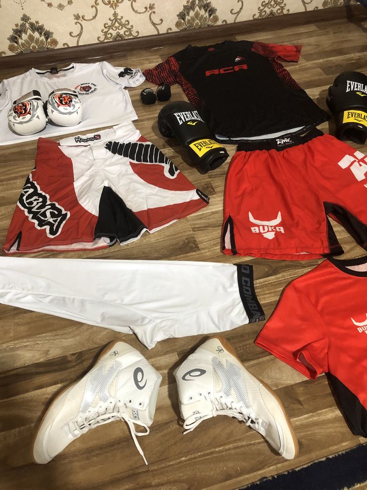 MMA шорты и футболки Рашгард