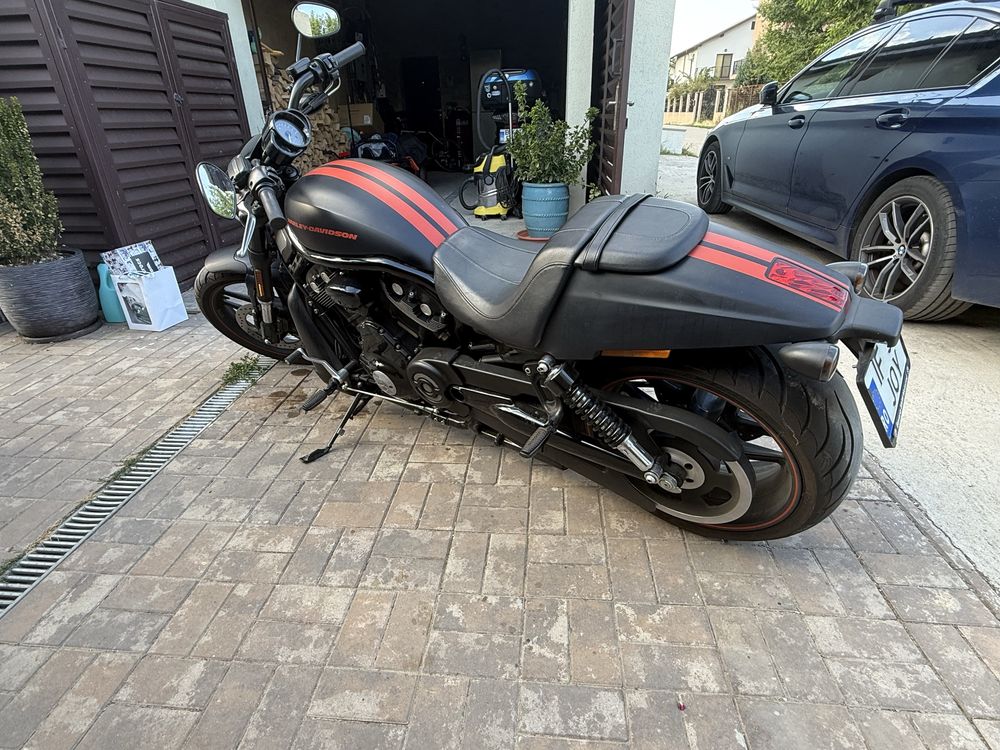 Harley Davidson V-Rod Night Rod Special -Doar 6700 km