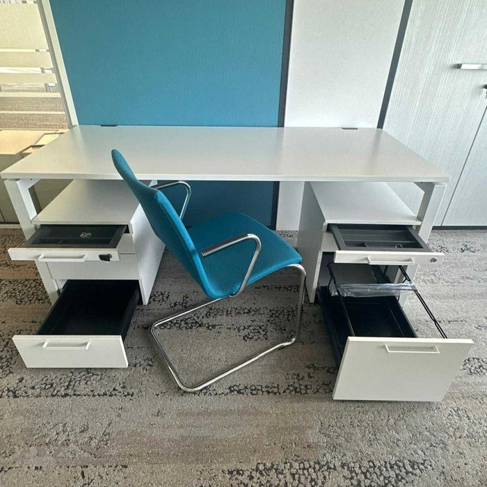 Banc de lucru: Masă + Scaun + Rollbox 4 sertare + Rollbox 3 sertare