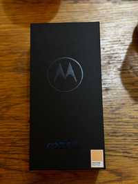 Vand telefon SIGILAT motorola razr 40 ultra pliabil pret negociabil