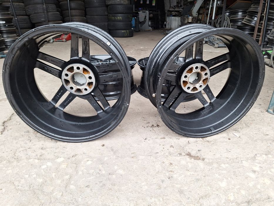 Фолскваген, Шкода, Ауди, Мерцедес-18цола-5/112